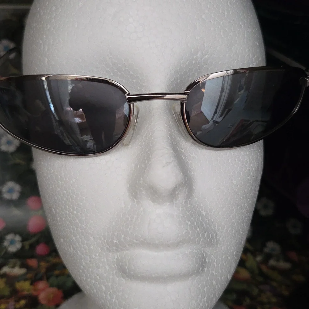 Stylish Trendy Silver Men's Sunglasses H158 Blue Silver Tones Summer Beach Chic